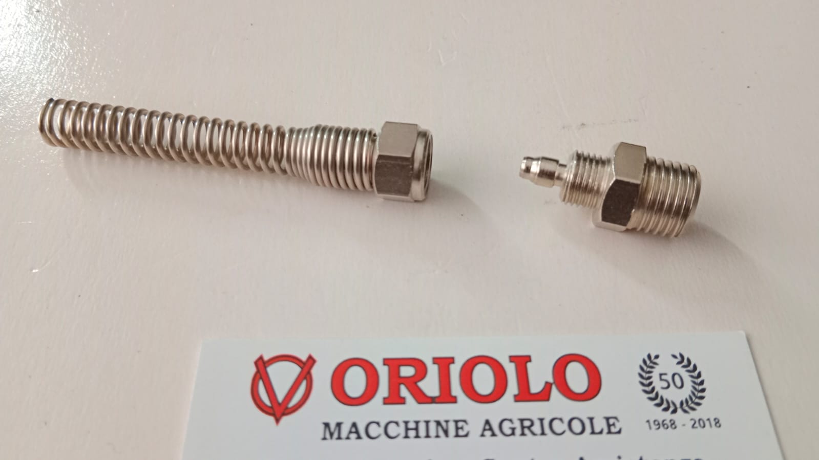 ATTACCO FISSO PER TUBO 4 x 6  CON FILETTO 1/4 MASCHIO